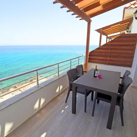 Villa With Amazing Sea View