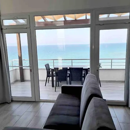 Villa With Amazing Sea View *